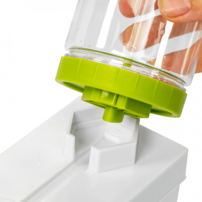 Кисть пластиковая с системой слива (50722), зеленая, DKArt & Craft