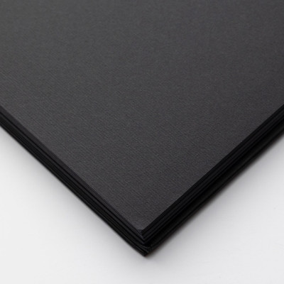 Блокнот для рисунка на спирали Black 21x29,7 см 190г/м2, 40 листов, черная бумага Fabriano А4