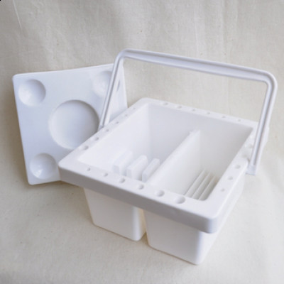 Пензлемийка пластикова з кришкою (13х13х9см), D.K.ART CRAFT